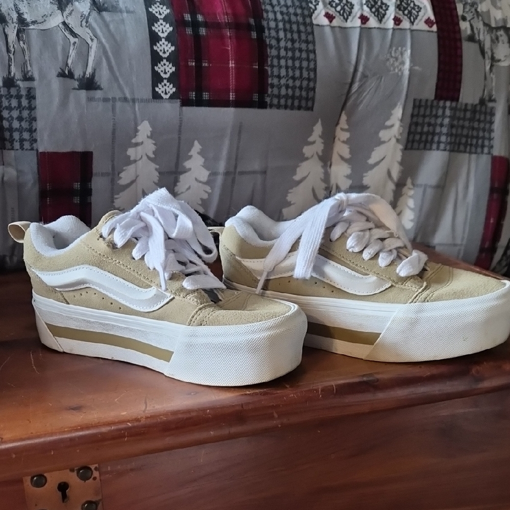 Vans Women's Beige Platform Sneakers
